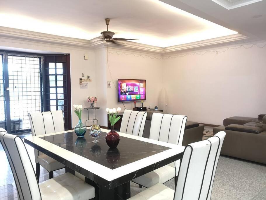 Jb 5 Bedroom Semi-d Near Ksl,mid Valley ,berjaya Waterfront Johor Bahru