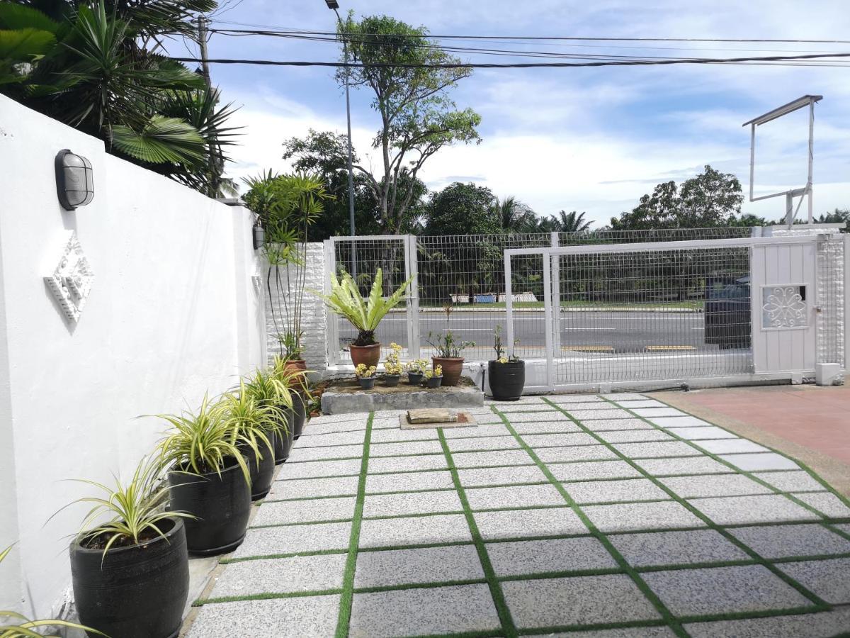 Jb 5 Bedroom Semi-d Near Ksl,mid Valley ,berjaya Waterfront *