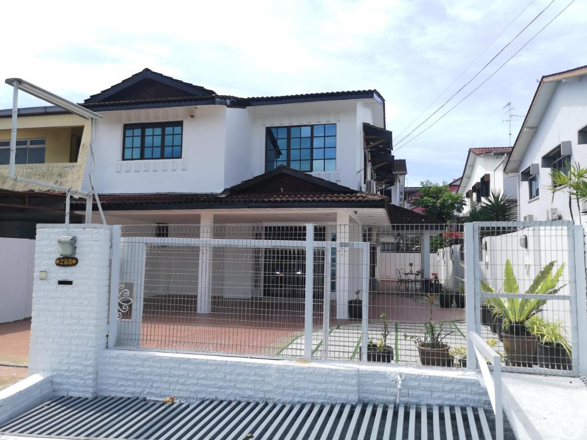 Jb 5 Bedroom Semi-d Near Ksl,mid Valley ,berjaya Waterfront * Johor Bahru