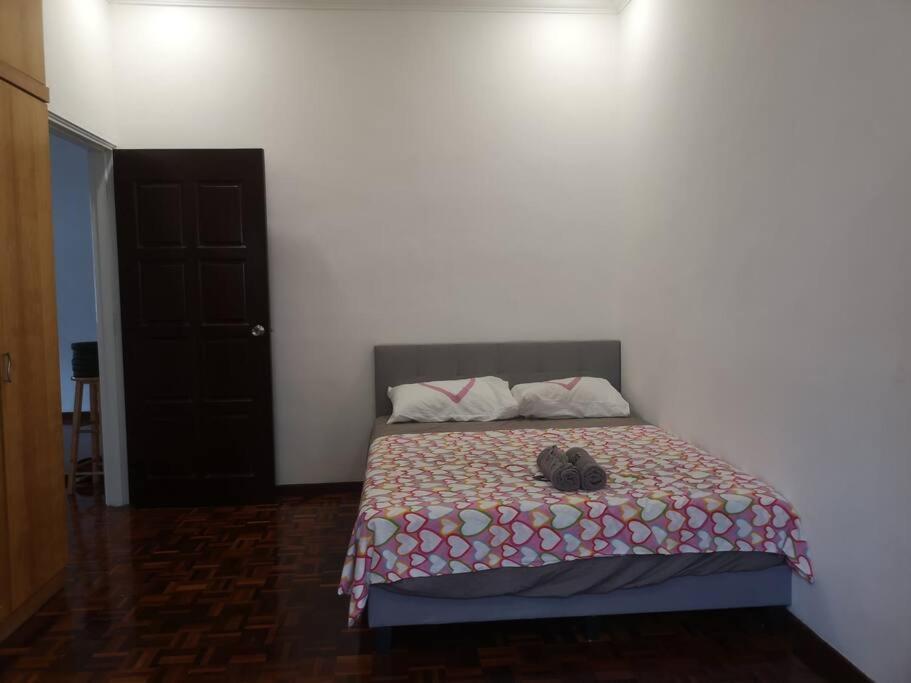 Villa Jb 5 Bedroom Semi-d Near Ksl,mid Valley ,berjaya Waterfront Johor Bahru