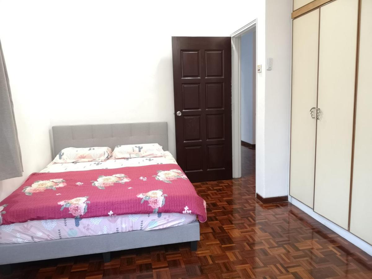 Jb 5 Bedroom Semi-d Near Ksl,mid Valley ,berjaya Waterfront