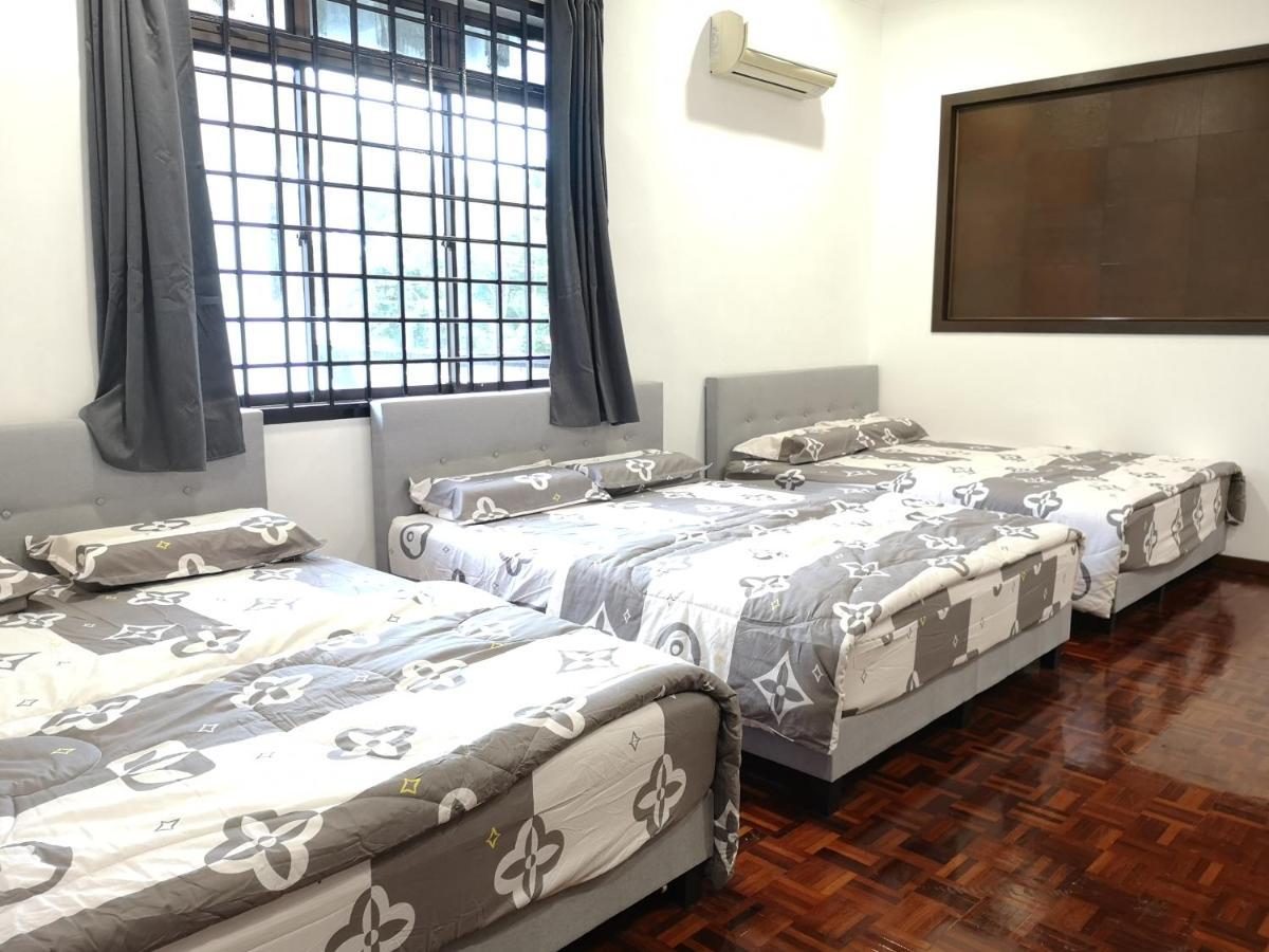 Villa Jb 5 Bedroom Semi-d Near Ksl,mid Valley ,berjaya Waterfront