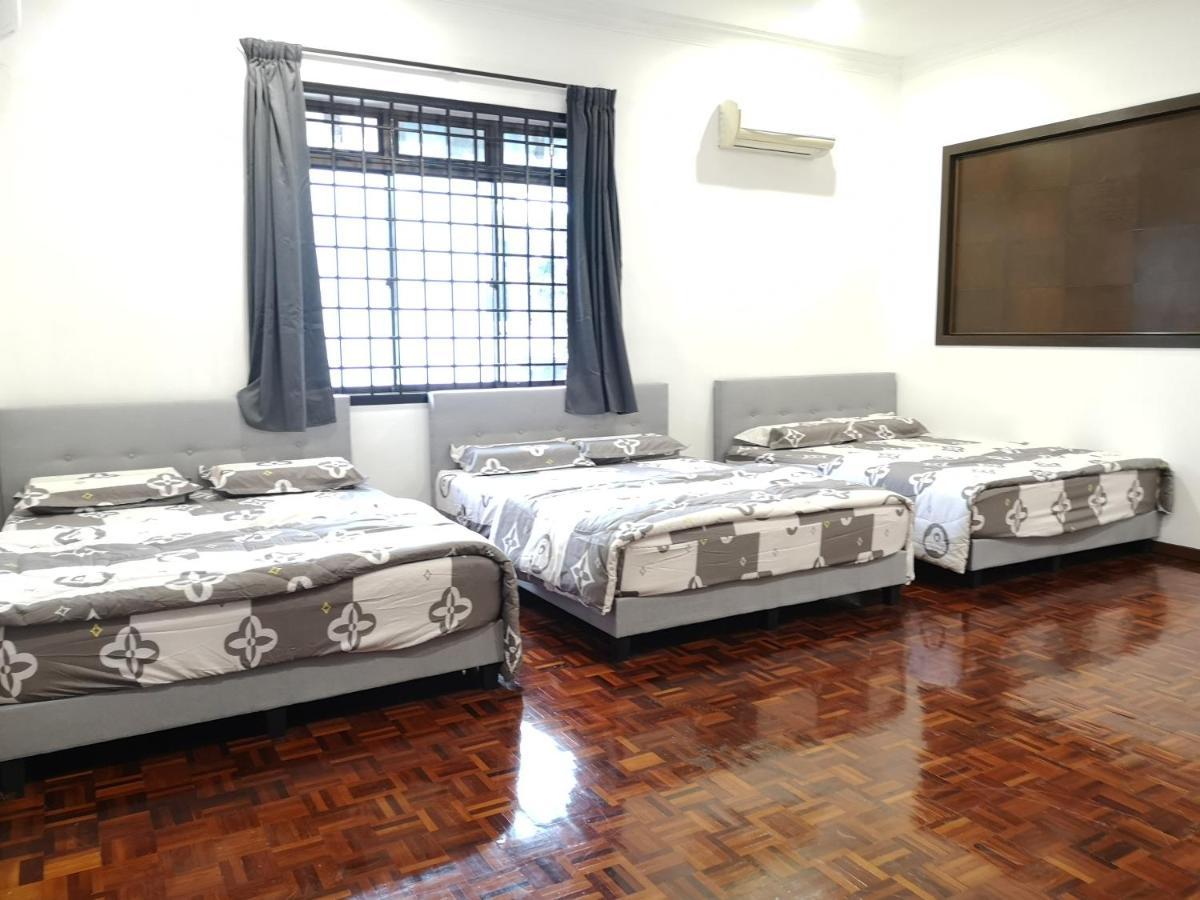 Villa Jb 5 Bedroom Semi-d Near Ksl,mid Valley ,berjaya Waterfront