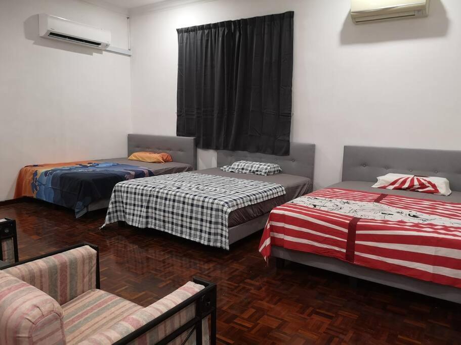 Jb 5 Bedroom Semi-d Near Ksl,mid Valley ,berjaya Waterfront *