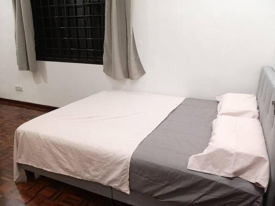 Villa Jb 5 Bedroom Semi-d Near Ksl,mid Valley ,berjaya Waterfront Johor Bahru