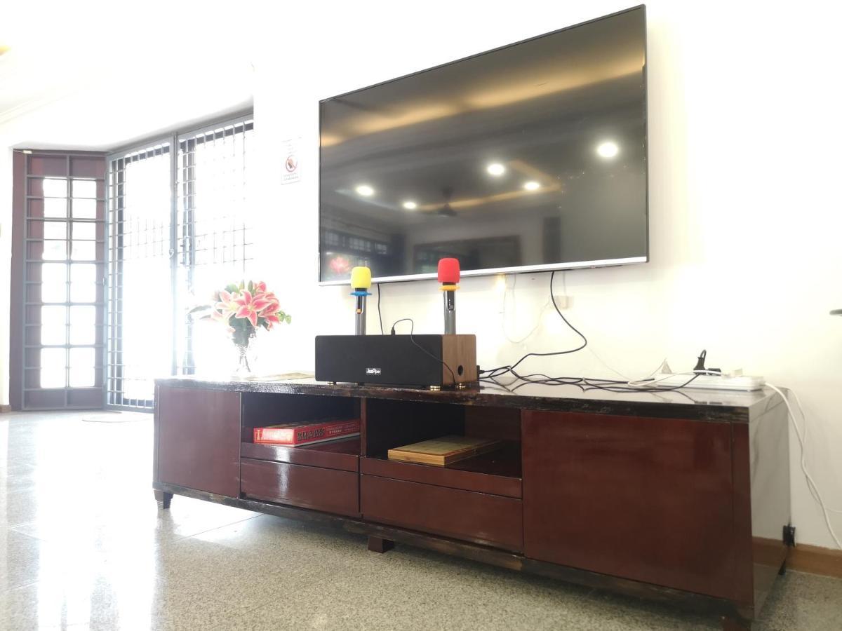 Jb 5 Bedroom Semi-d Near Ksl,mid Valley ,berjaya Waterfront Villa