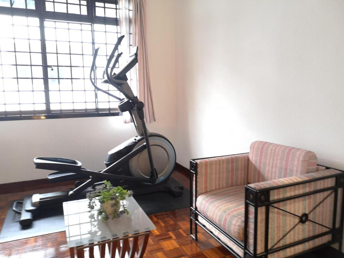 Villa Jb 5 Bedroom Semi-d Near Ksl,mid Valley ,berjaya Waterfront
